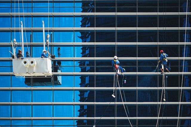window cleaners commercial building