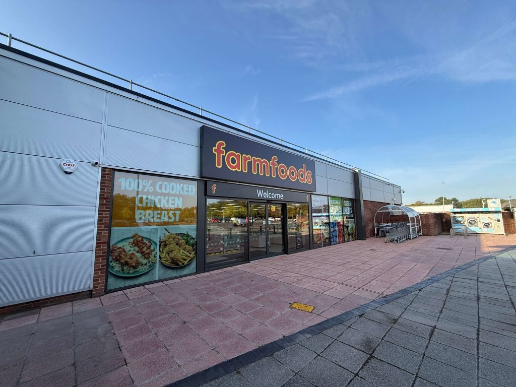 farmfoods entrance birchwood warrington
